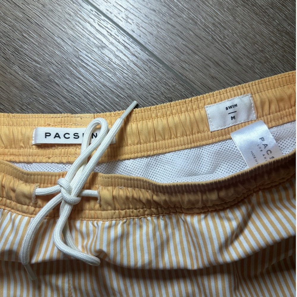Shorts - Picture 4 of 12